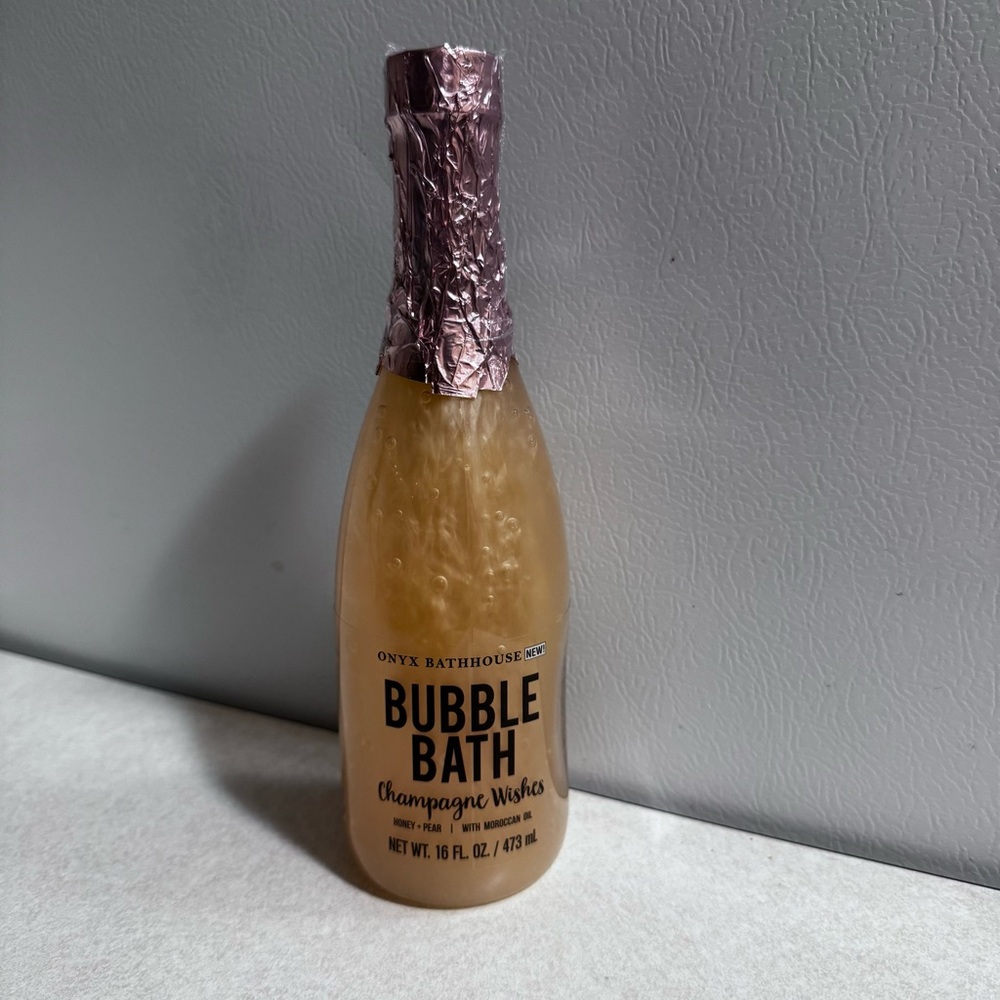 Onyx Champagne Wishes Bubble Bath Honey Pear Moroccan Oil